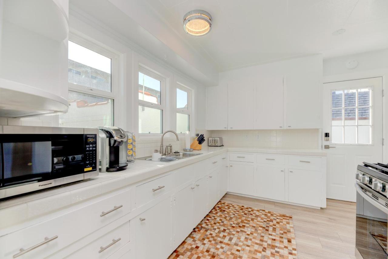 Lovely White Beach House 雷东多比奇 外观 照片